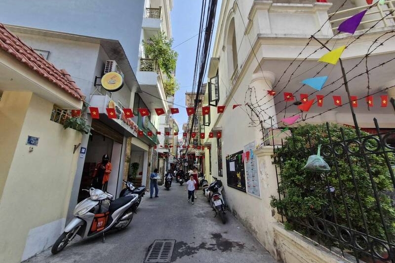 Giá nhà ở riêng lẻ tăng vọt, dòng tiền dịch chuyển sang căn hộ chung cư