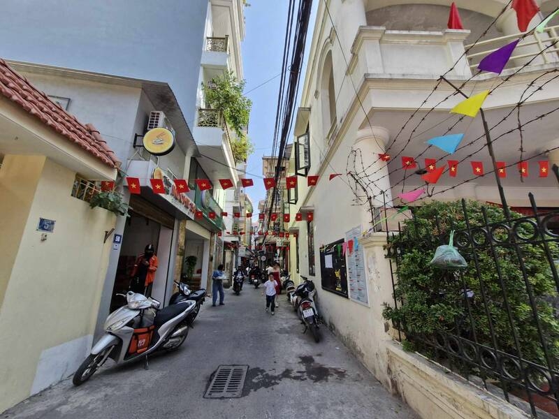 Giá nhà ở riêng lẻ tăng vọt, dòng tiền dịch chuyển sang căn hộ chung cư Giá nhà ở riêng lẻ tăng vọt, dòng tiền dịch chuyển sang căn hộ chung cư