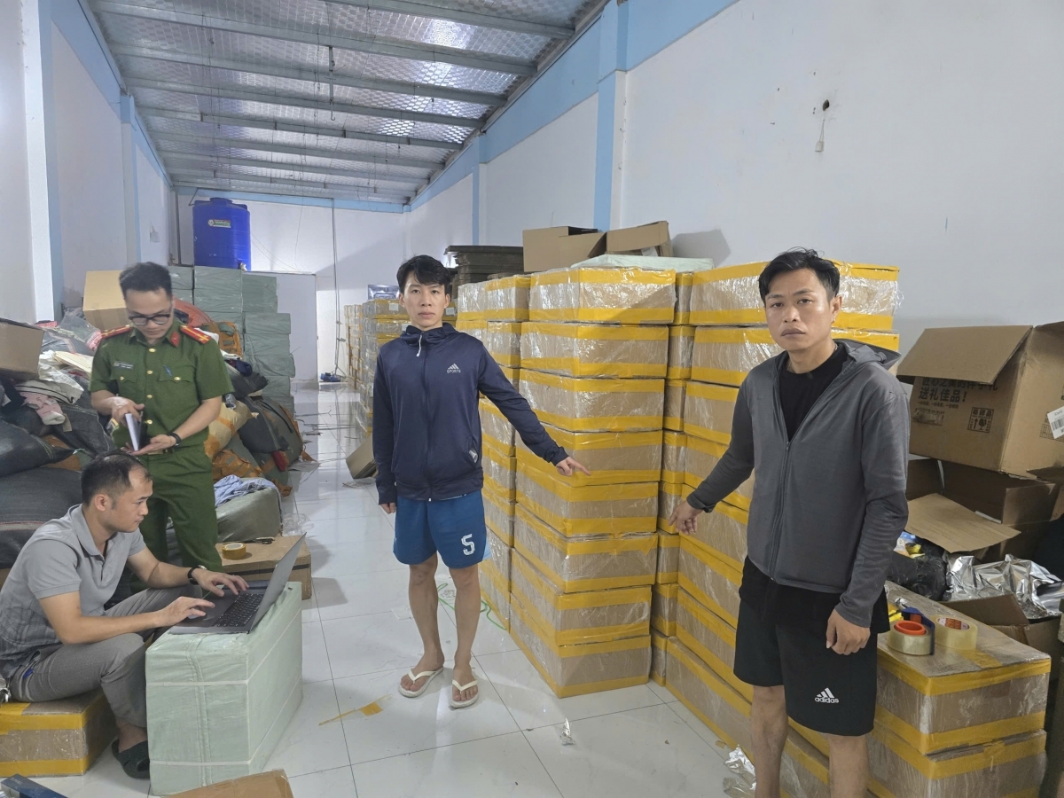 Buôn lậu thuốc lá vẫn tiềm ẩn nhiều yếu tố phức tạp