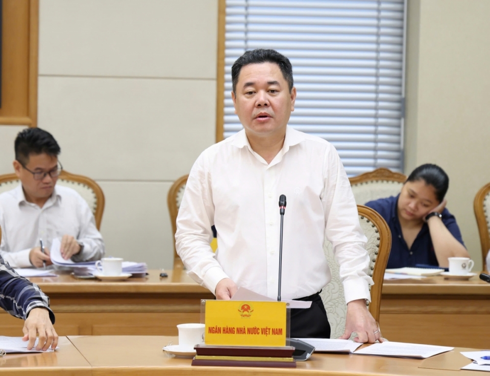 Ưu tiên tối đa cho vùng khó khăn, vùng đồng bào dân tộc thiểu số và miền núi Ưu tiên tối đa cho vùng khó khăn, vùng đồng bào dân tộc thiểu số và miền núi