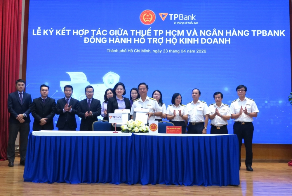 Thuế TP. Hồ Chí Minh tăng cường phối hợp, đồng hành hỗ trợ hộ kinh doanh chuyển đổi