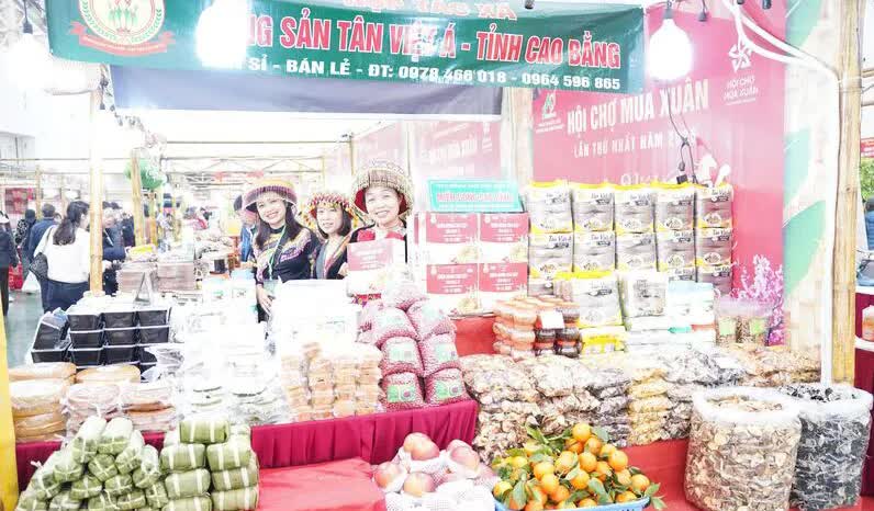 Nông sản vùng miền được yêu thích tại Hội chợ Mùa Xuân 2026 Nông sản vùng miền được yêu thích tại Hội chợ Mùa Xuân 2026