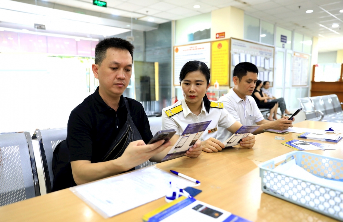 Bộ Tài chính đẩy mạnh cải cách thủ tục hành chính, mở rộng dư địa tăng trưởng kinh tế Bộ Tài chính đẩy mạnh cải cách thủ tục hành chính, mở rộng dư địa tăng trưởng kinh tế