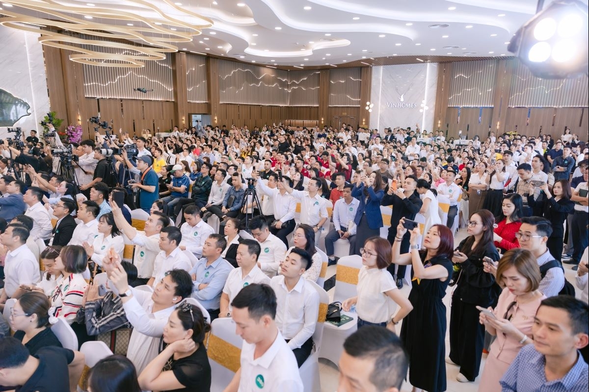 Trong vòng 24h, Vinhomes Global Gate Hạ Long “chốt” hơn 5.000 booking
