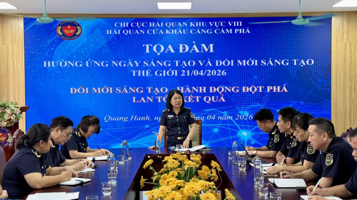 Hải quan Cẩm Phả ứng dụng hiệu quả công nghệ trong hoạt động nghiệp vụ Hải quan Cẩm Phả ứng dụng hiệu quả công nghệ trong hoạt động nghiệp vụ