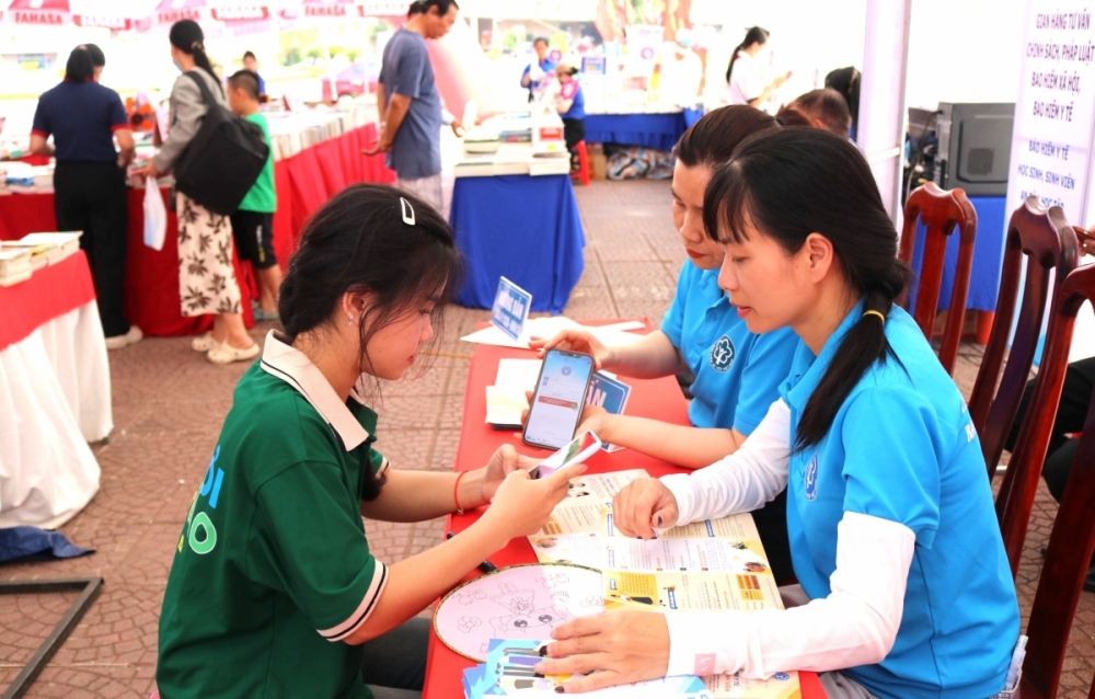 Nỗ lực thúc đẩy chuyển đổi số trong lĩnh vực bảo hiểm xã hội ở Đắk Lắk