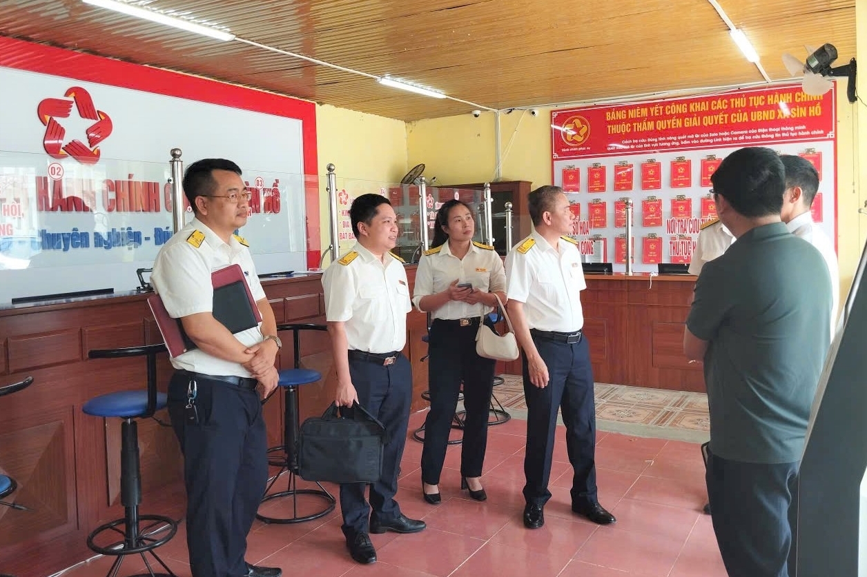 Lai Châu phối hợp với chính quyền dồn lực cho nhiệm vụ thu ngân sách