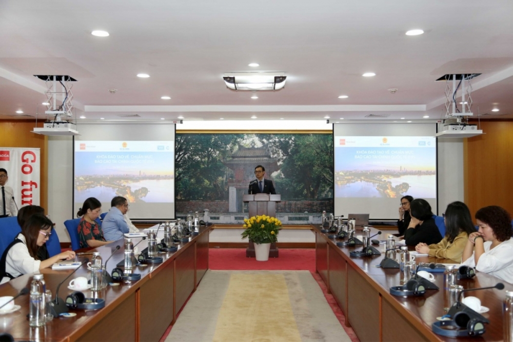 Chuẩn mực báo cáo tài chính quốc tế IFRS - ACCA đồng hành cùng Bộ Tài chính hiện thực hoá lộ trình cho doanh nghiệp Việt Chuẩn mực báo cáo tài chính quốc tế IFRS - ACCA đồng hành cùng Bộ Tài chính hiện thực hoá lộ trình cho doanh nghiệp Việt