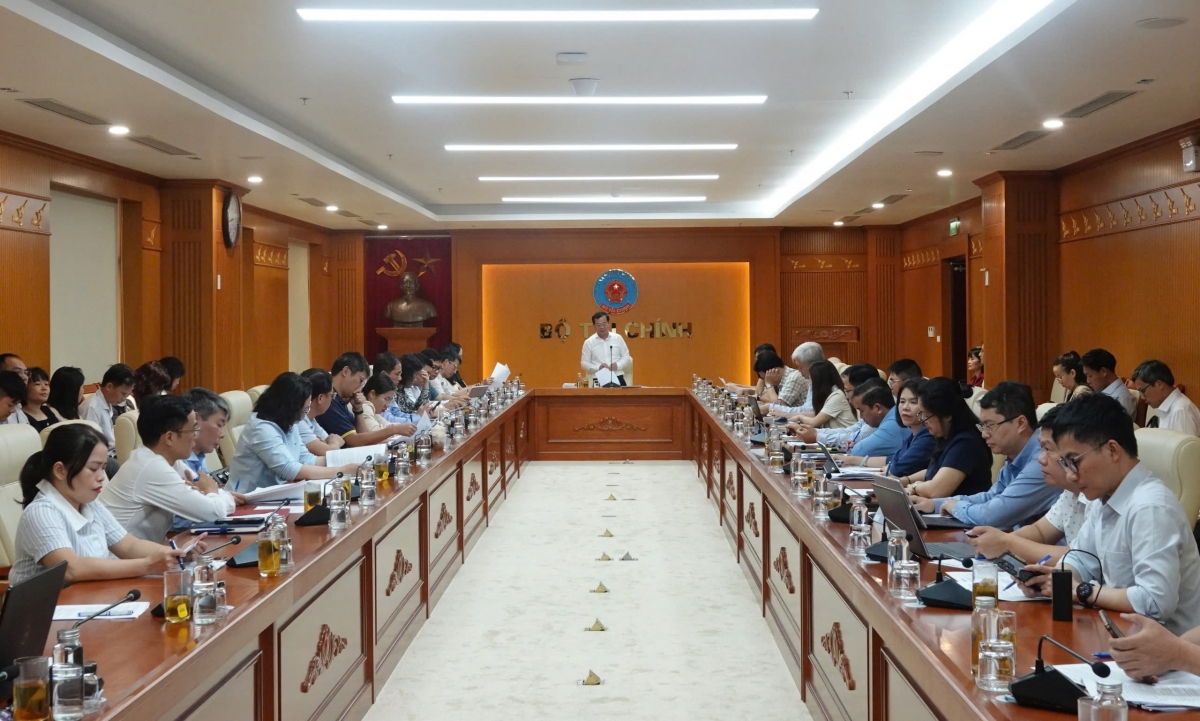 Chạy đua xử lý nhà, đất dôi dư: Cần cơ chế đặc thù để kịp “đích” quý II/2026 Chạy đua xử lý nhà, đất dôi dư: Cần cơ chế đặc thù để kịp “đích” quý II/2026