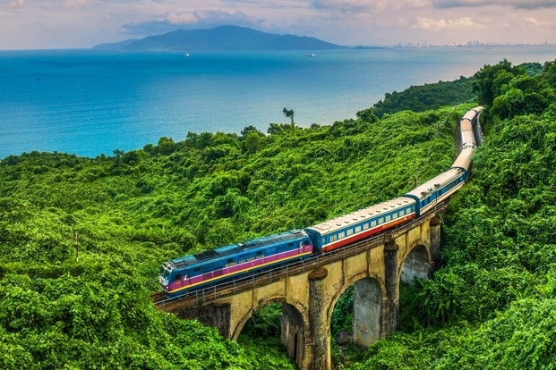 Xây dựng nguồn nhân lực đáp ứng yêu cầu phát triển hệ thống đường sắt hiện đại