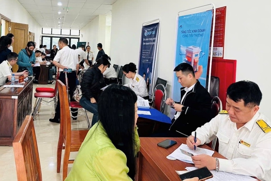 Thuế tỉnh Tuyên Quang: Đôn đốc đưa chính sách thuế mới vào thực tiễn