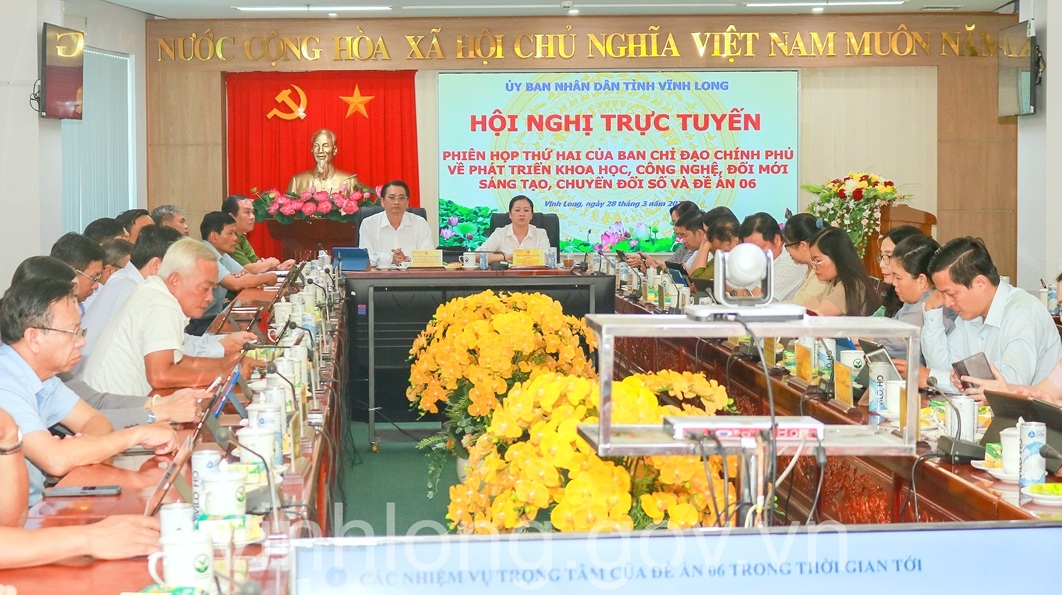 Tỉnh Vĩnh Long tham gia họp trực tuyến phiên họp thứ hai của Ban Chỉ đạo của Chính phủ về phát triển khoa học, công nghệ, đổi mới sáng tạo, chuyển đổi số và Đề án 06 Tỉnh Vĩnh Long tham gia họp trực tuyến phiên họp thứ hai của Ban Chỉ đạo của Chính phủ về phát triển khoa học, công nghệ, đổi mới sáng tạo, chuyển đổi số và Đề án 06
