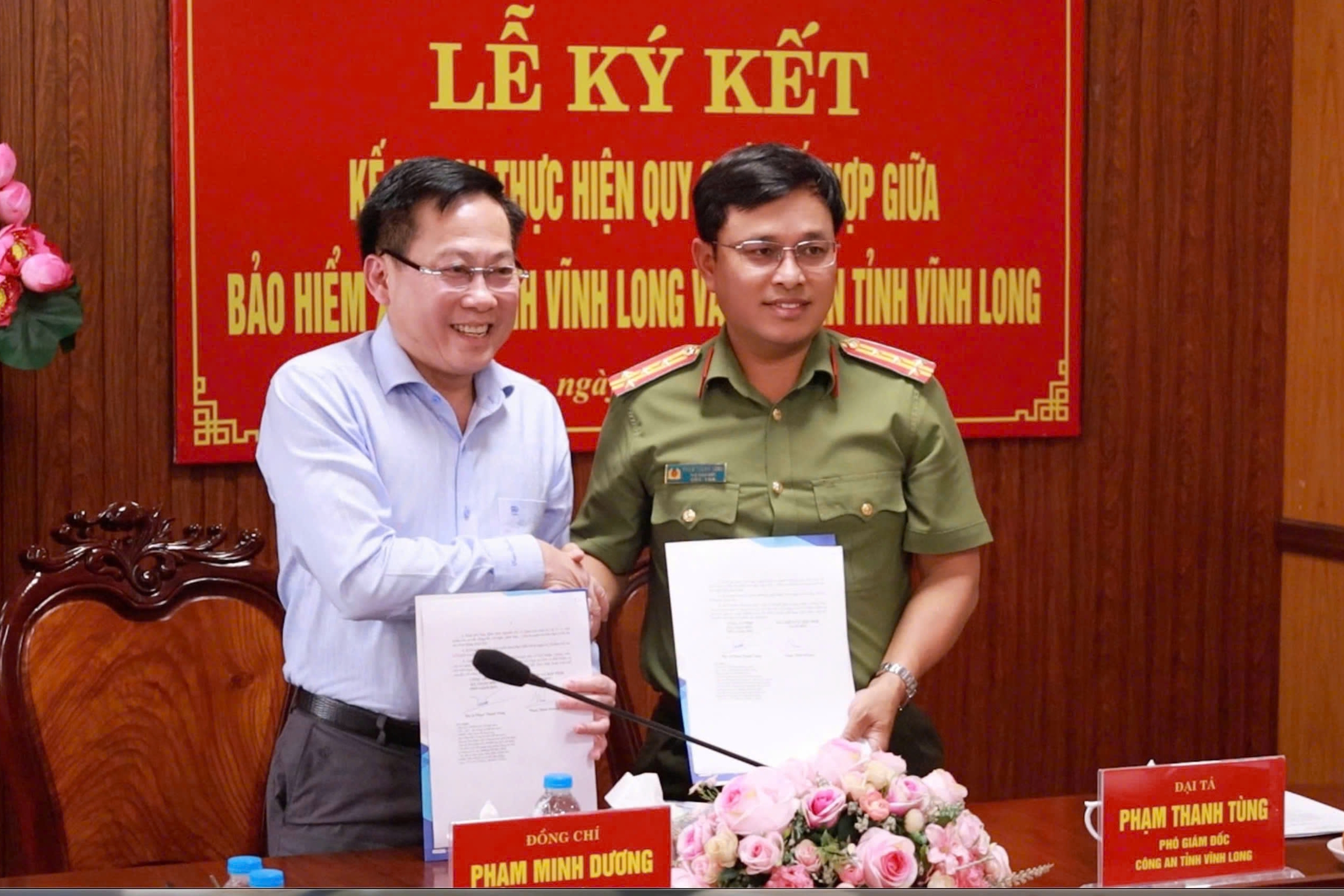 Bảo hiểm xã hội Vĩnh Long và Công an tỉnh ký quy chế phối hợp
