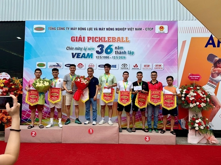 Sôi nổi Hội thao chào mừng 36 năm thành lập Tổng công ty Máy động lực và Máy nông nghiệp Việt Nam Sôi nổi Hội thao chào mừng 36 năm thành lập Tổng công ty Máy động lực và Máy nông nghiệp Việt Nam