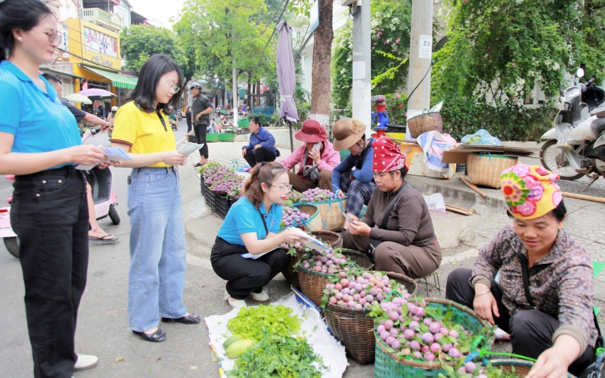 Cả nước chung tay lan tỏa “điểm tựa an sinh” tới mọi người dân