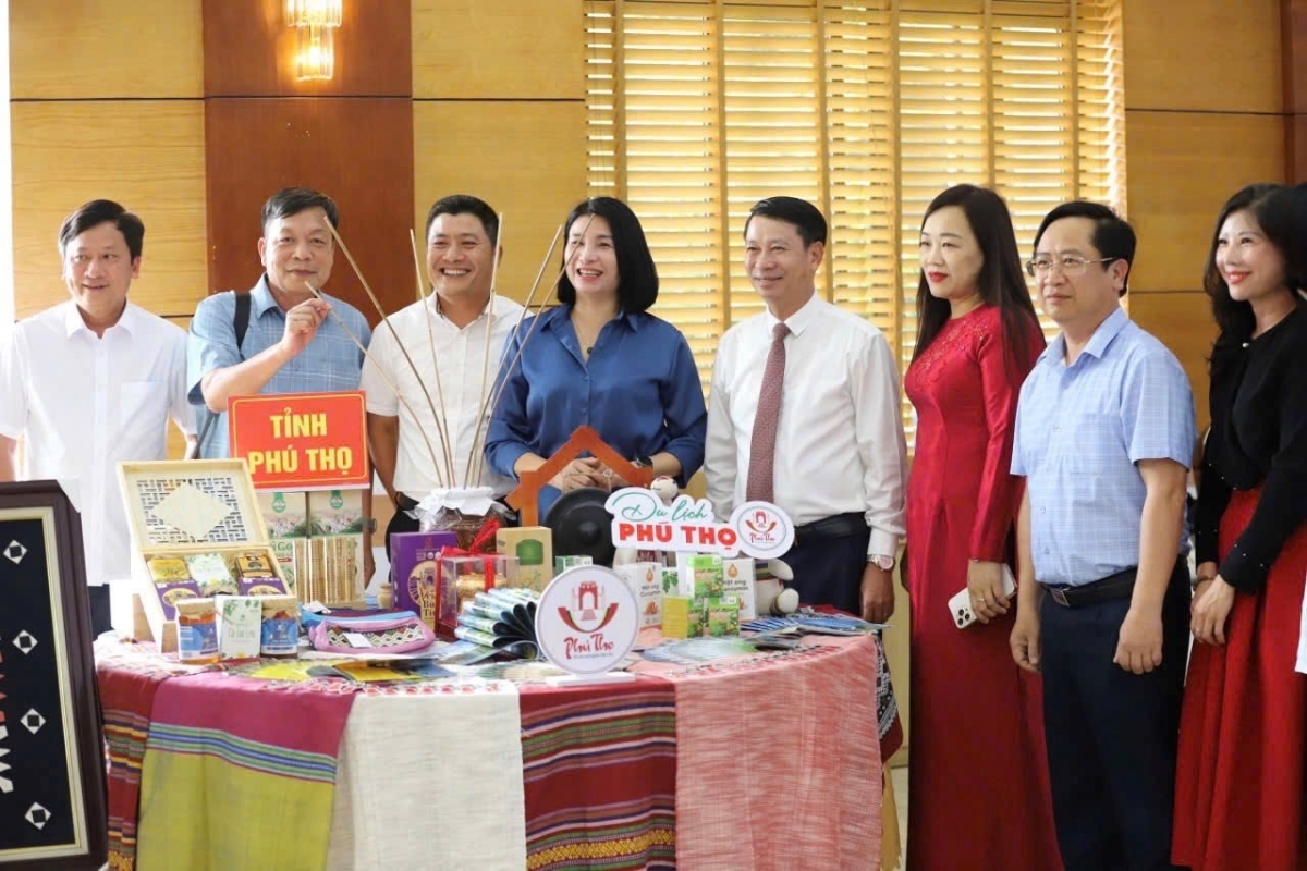 Phú Thọ cùng các tỉnh Tây Bắc hợp tác đẩy mạnh liên kết phát triển du lịch giai đoạn 2026–2030