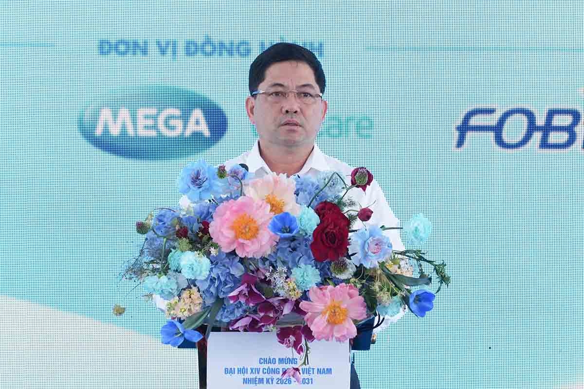 Chăm lo sức khỏe người lao động để phát triển bền vững