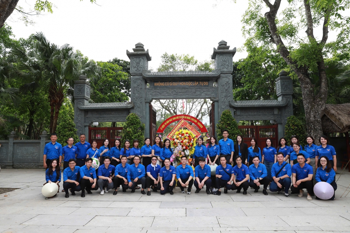 Tuổi trẻ Bộ Tài chính lan tỏa màu xanh nghĩa tình trên quê hương Quảng Trị Tuổi trẻ Bộ Tài chính lan tỏa màu xanh nghĩa tình trên quê hương Quảng Trị
