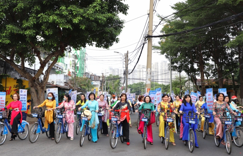 TP. Hồ Chí Minh: Phối hợp mở rộng quyền lợi an sinh cho phụ nữ