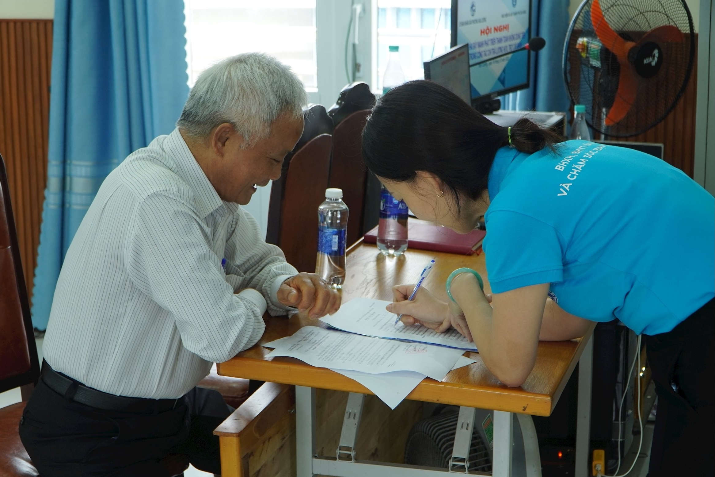 Đà Nẵng: Trên 80.000 người nhận lương hưu, trợ cấp bảo hiểm xã hội qua tài khoản cá nhân