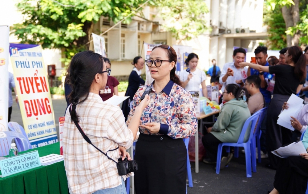 TP. Hồ Chí Minh tổ chức kết nối hơn 10.000 vị trí việc làm đến người lao động