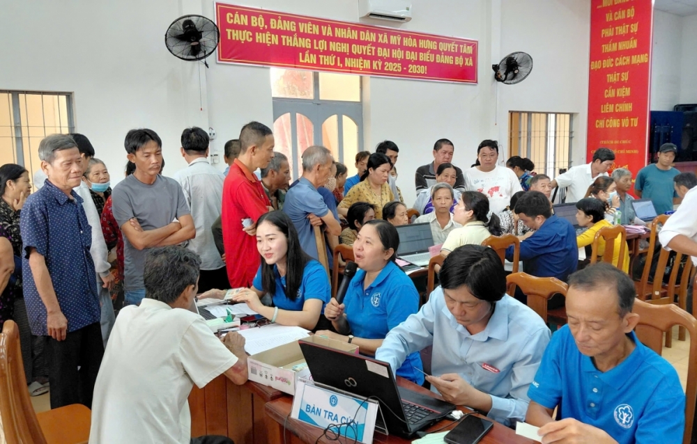 An Giang: Hơn 6.500 người dân xã đảo được hoàn tiền bảo hiểm y tế