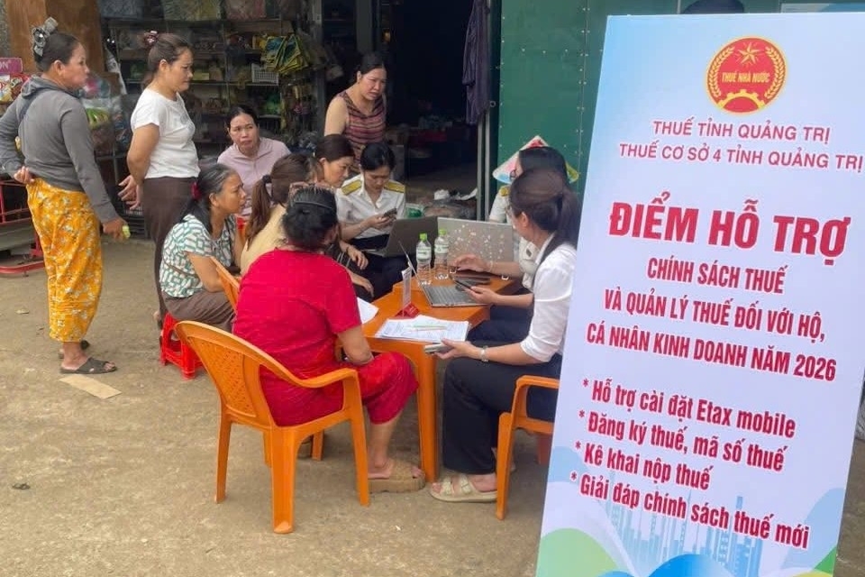 Thuế tỉnh Quảng Trị hỗ trợ người nộp thuế thích ứng với chính sách thuế mới