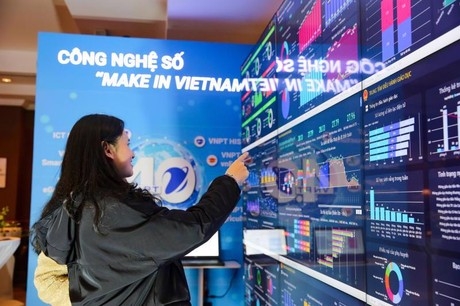 Việt Nam hướng tới nhóm dẫn đầu thế giới về công nghệ số năm 2045 Việt Nam hướng tới nhóm dẫn đầu thế giới về công nghệ số năm 2045