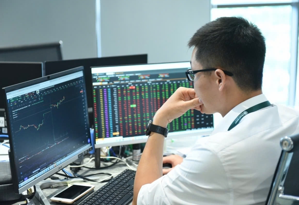 Lợi nhuận doanh nghiệp cải thiện, tạo nền tảng tích cực hơn cho thị trường chứng khoán