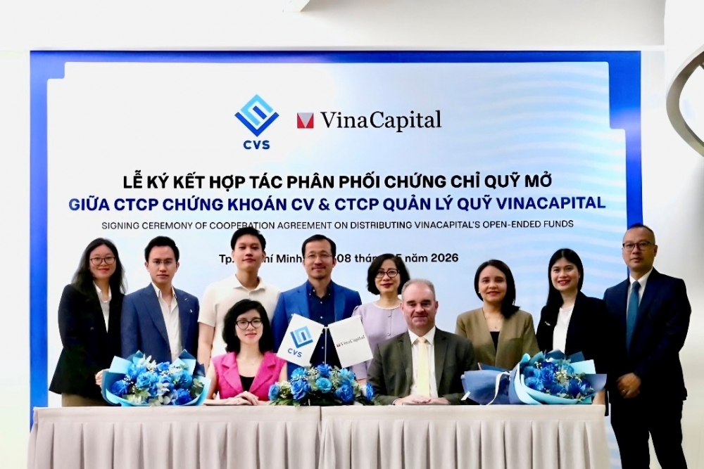 Chỉ từ 100.000 đồng, nhà đầu tư có thể mua quỹ VinaCapital trên CVS Chỉ từ 100.000 đồng, nhà đầu tư có thể mua quỹ VinaCapital trên CVS