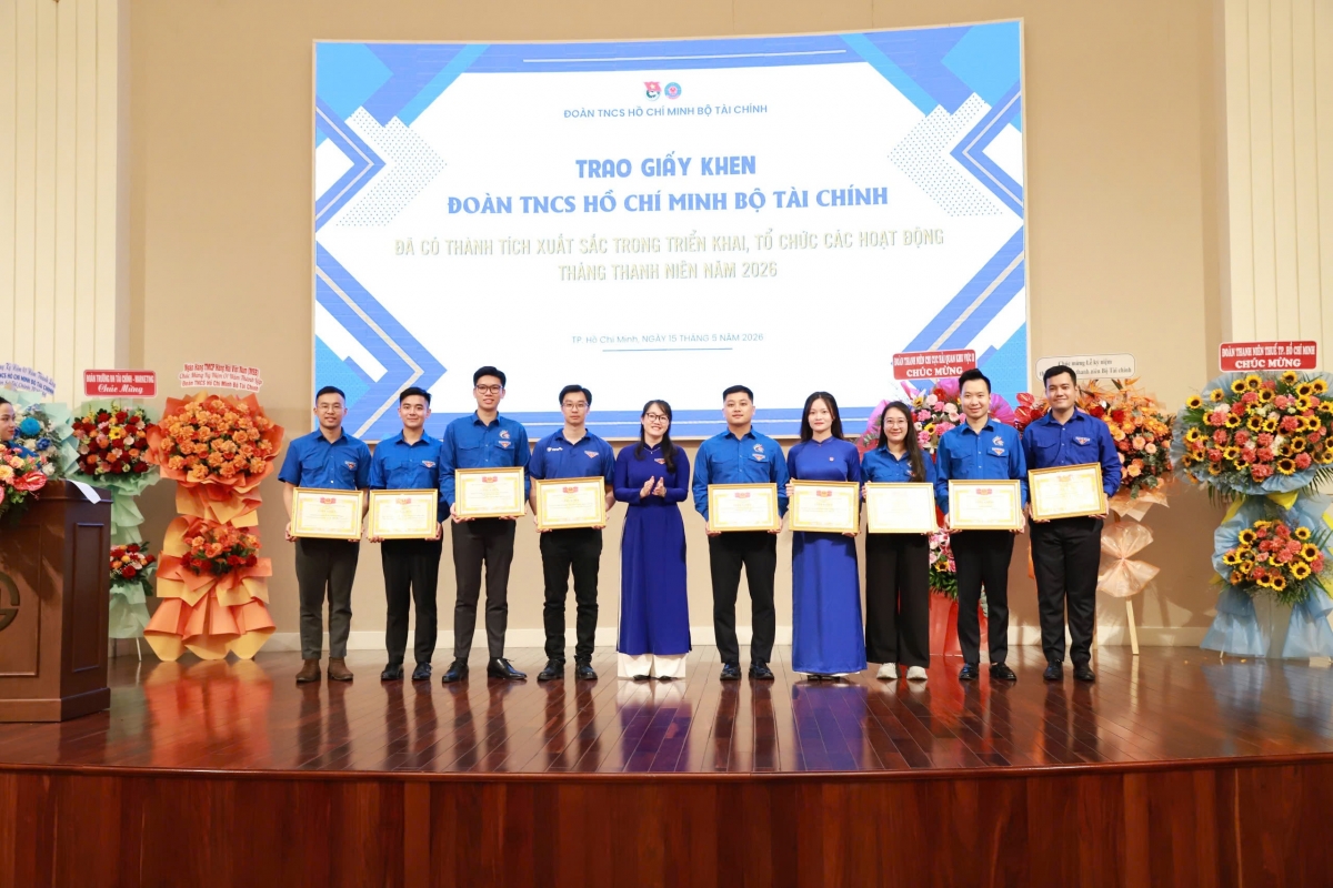 Tuổi trẻ Bộ Tài chính khẳng định bản lĩnh tiên phong trong thời kỳ đổi mới Tuổi trẻ Bộ Tài chính khẳng định bản lĩnh tiên phong trong thời kỳ đổi mới
