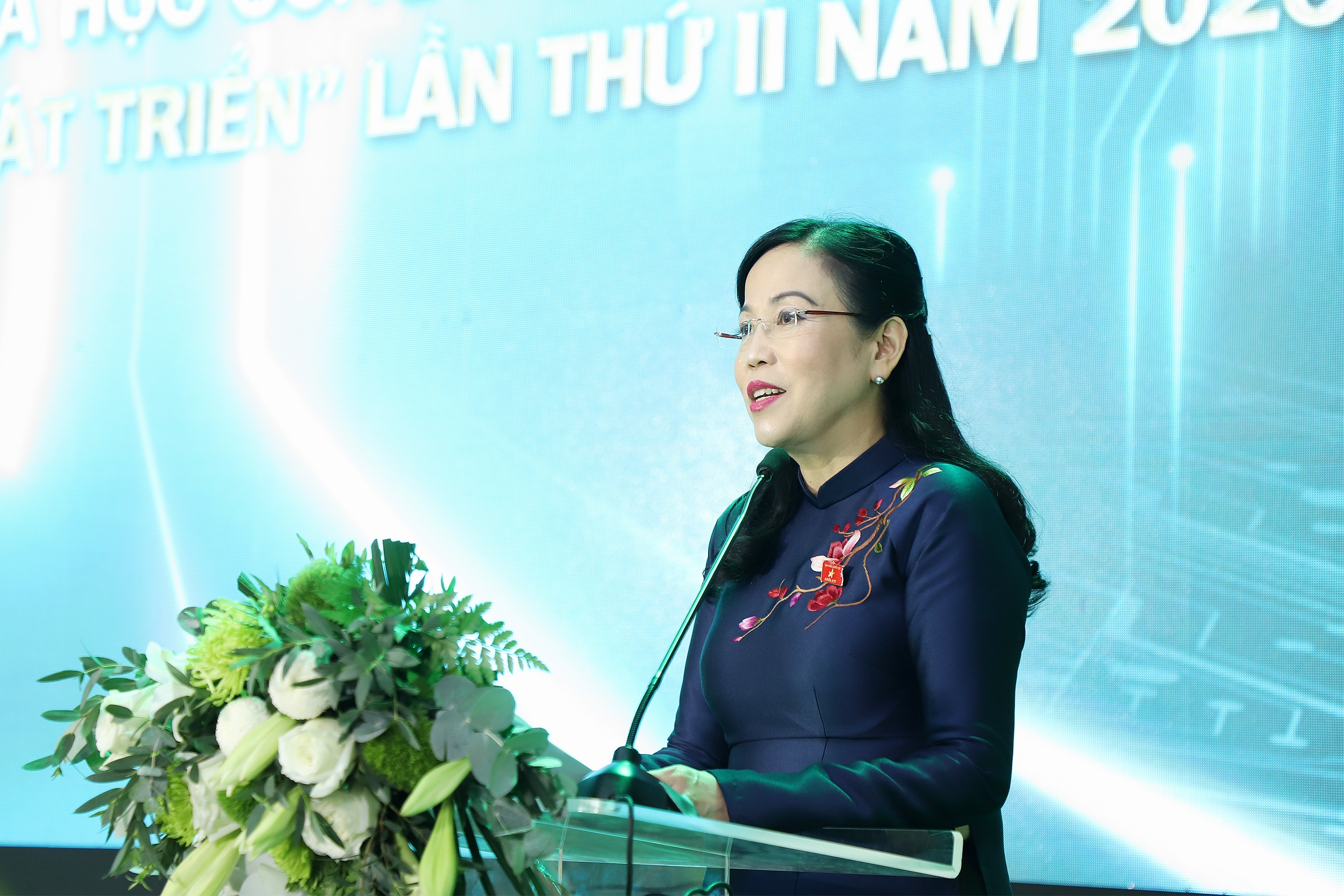 Chùm ảnh: Thứ trưởng Cao Anh Tuấn dự Lễ công bố Bộ nhận diện thương hiệu Học viện Tài Chính
