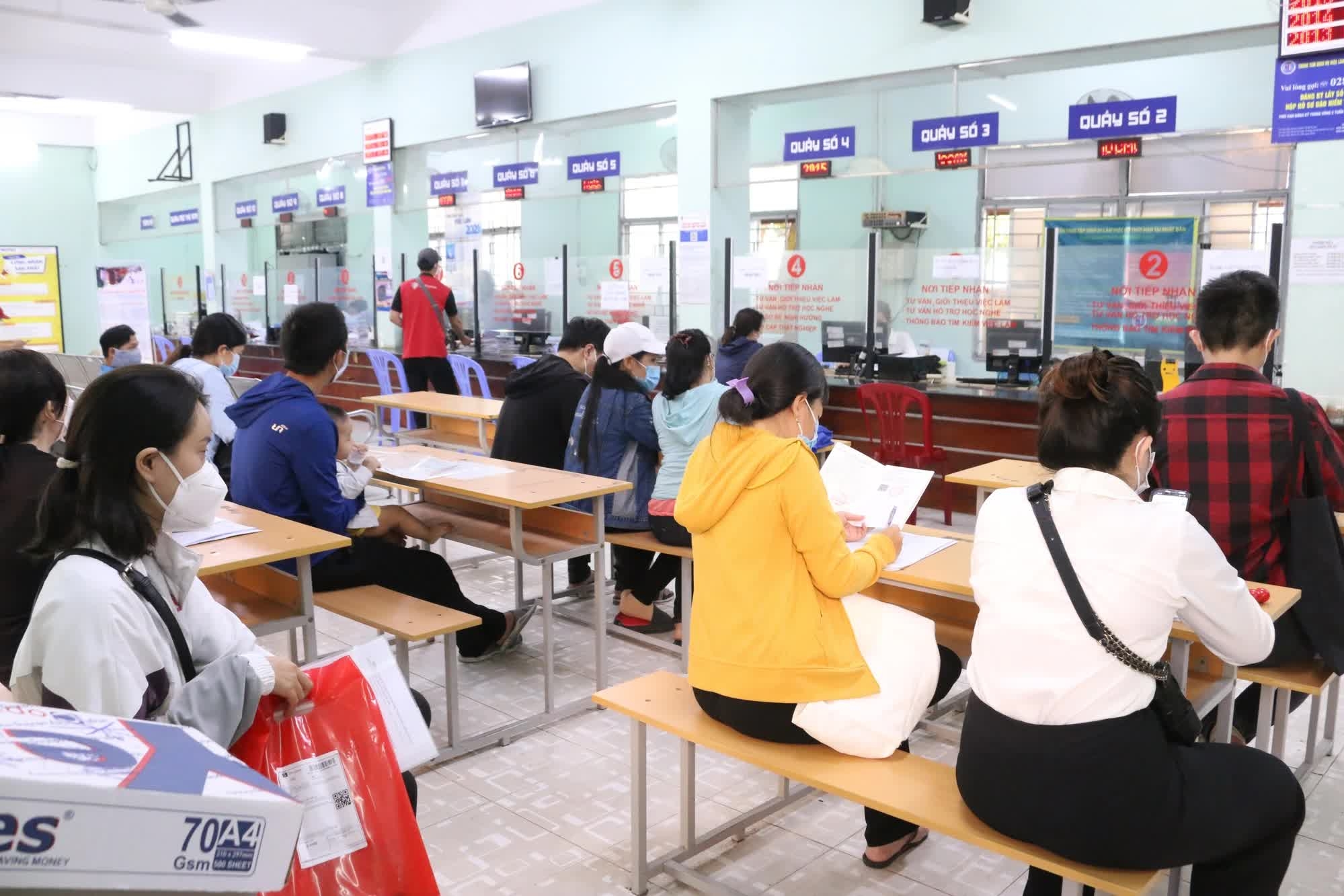 Giữ mức trợ cấp thất nghiệp 60% để người lao động sớm quay lại thị trường lao động