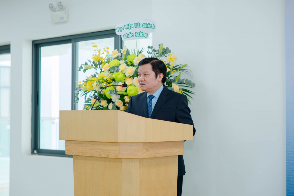 Sinh viên ngành Tài chính trước yêu cầu tái định hình nghề nghiệp thời đại số