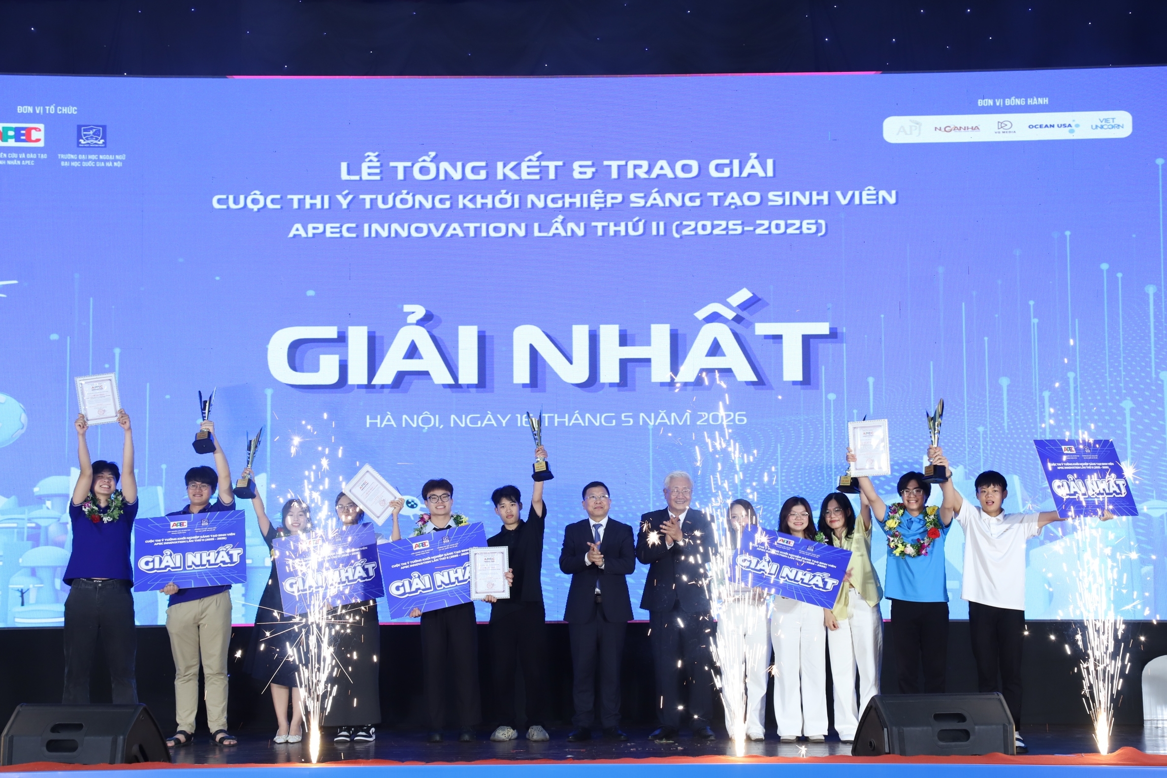 Khai phóng ý tưởng khởi nghiệp cho sinh viên