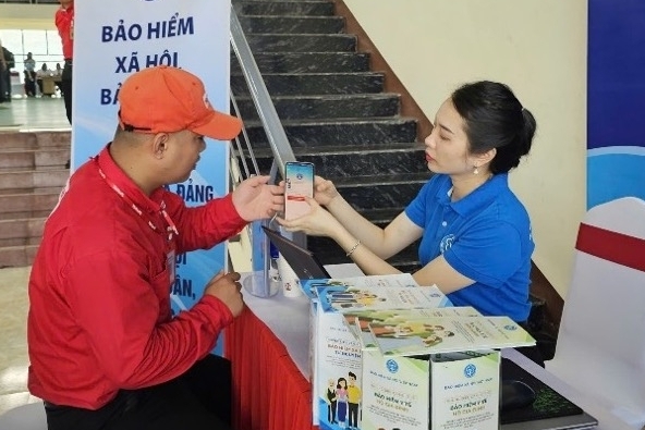 Lan tỏa Bảo hiểm xã hội số từ việc triển khai hiệu quả Đề án 06