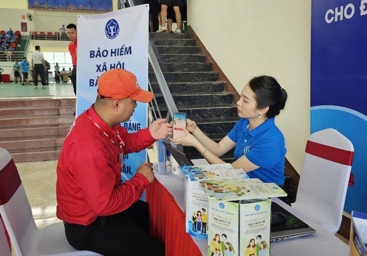 Lan tỏa Bảo hiểm xã hội số từ việc triển khai hiệu quả Đề án 06