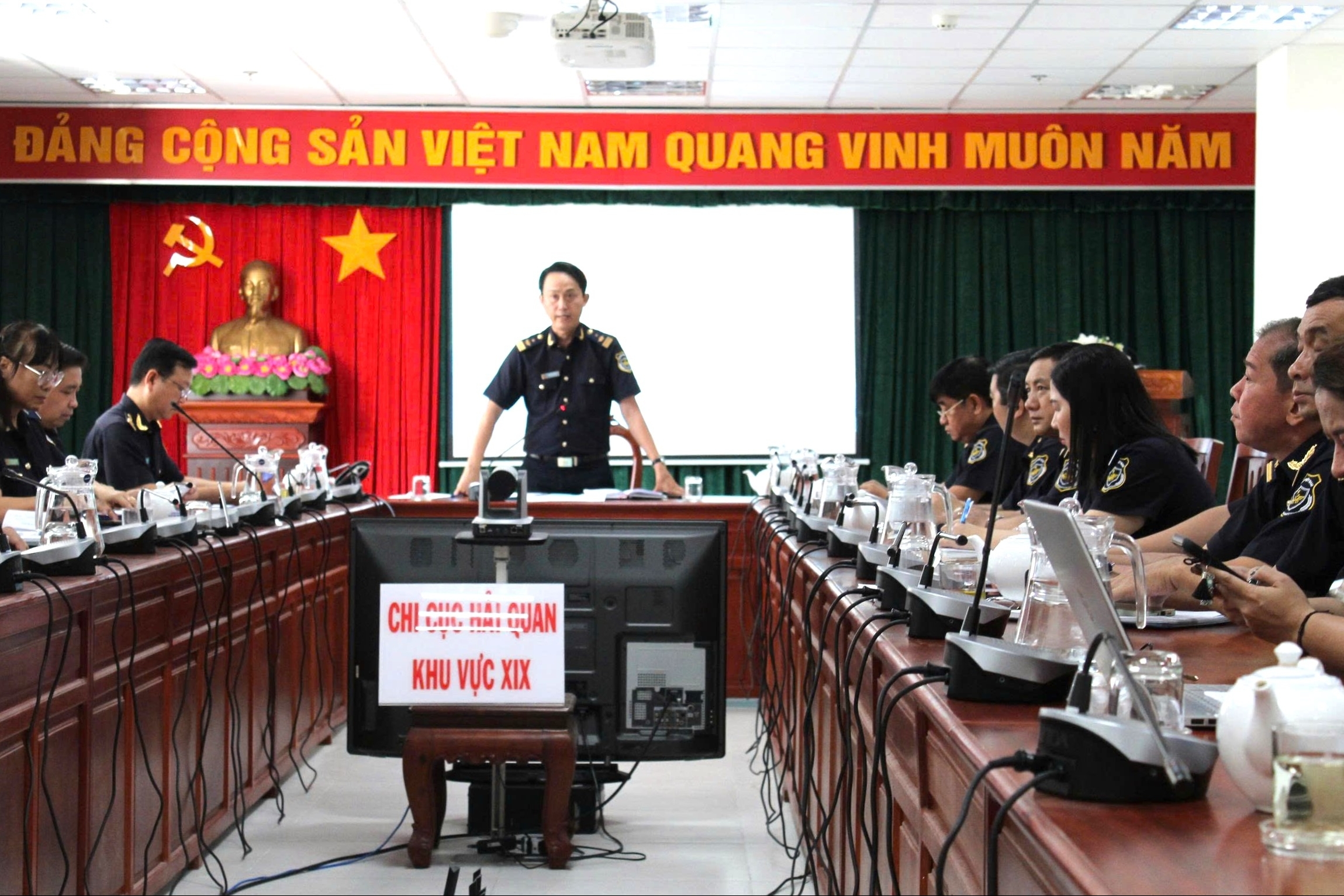 Hải quan khu vực XIX: Giải đáp nhiều vướng mắc của doanh nghiệp tại Hội nghị đối thoại