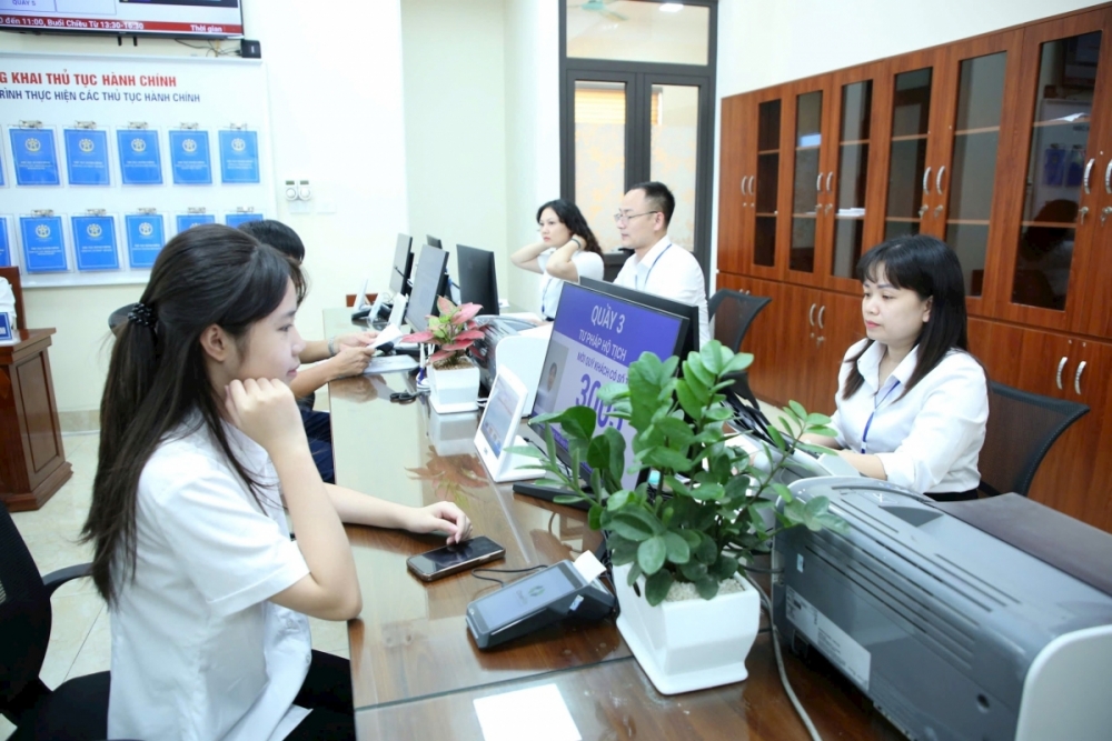 Thủ tướng Chính phủ nghiêm cấm quy định thêm các thủ tục hành chính