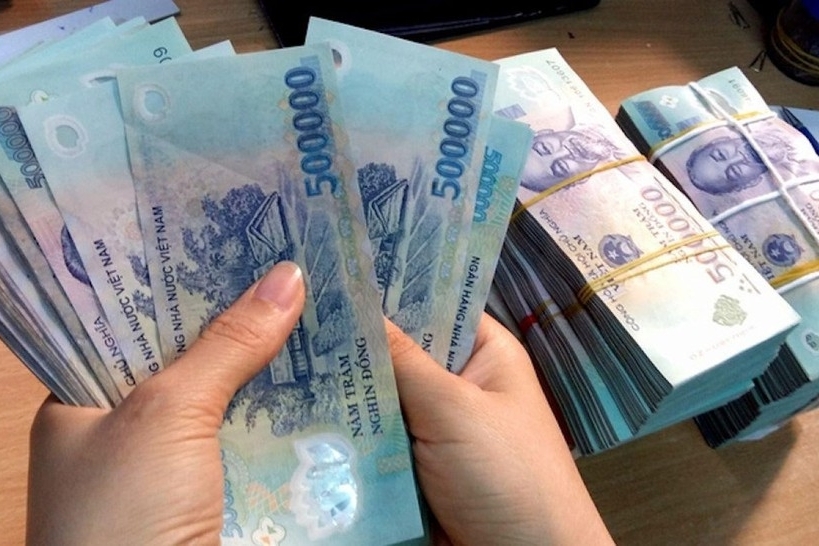 “Săn” cổ tức tiền mặt khi lãi suất ngân hàng thấp