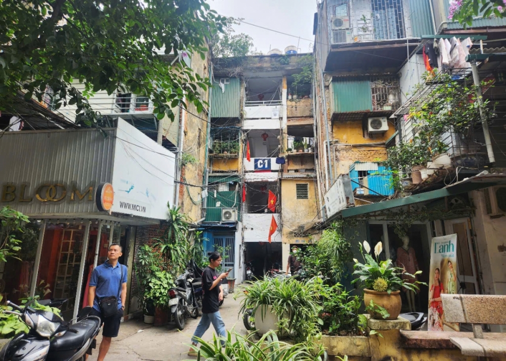 Xây lại chung cư cũ Hà Nội: Người dân chọn 1 trong 4 hình thức tái định cư Xây lại chung cư cũ Hà Nội: Người dân chọn 1 trong 4 hình thức tái định cư