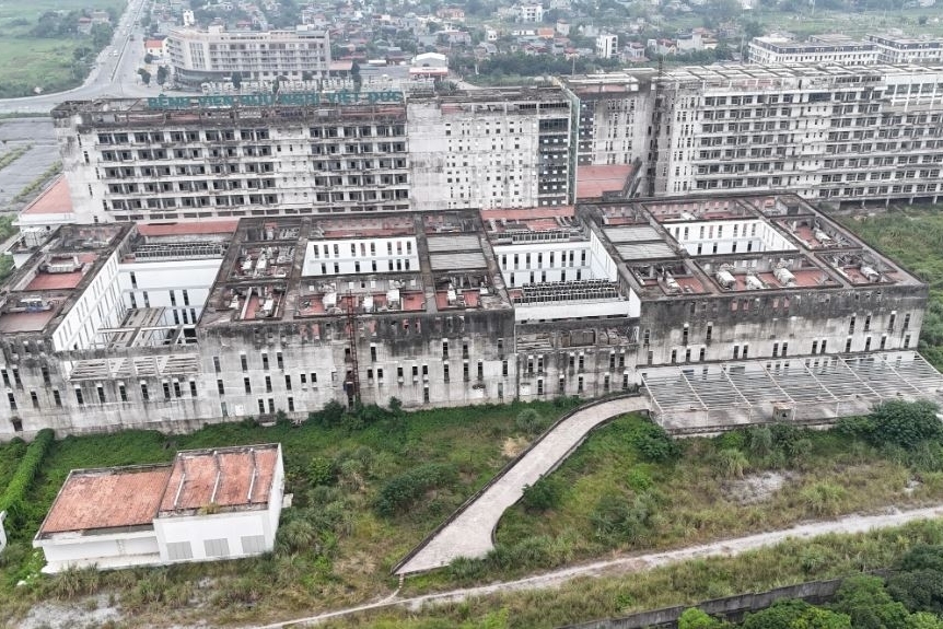 Siết chặt công khai, kiểm tra trong tiết kiệm, chống lãng phí