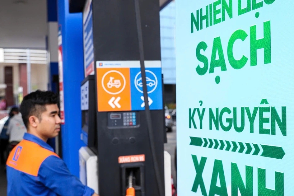 Xăng E10 - Giải pháp nhiên liệu cho phát triển bền vững