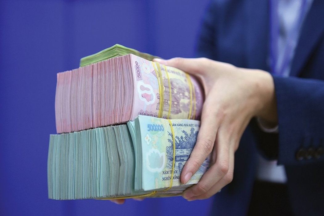 Hòa Phát và các doanh nghiệp trả cổ tức tiền mặt và cổ phiếu
