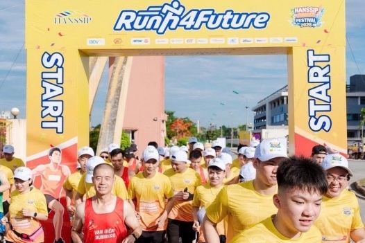 Phát triển khu công nghiệp gắn với an sinh người lao động
