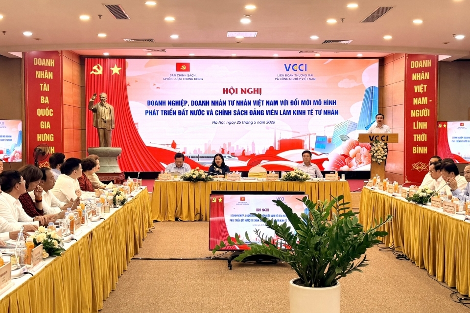 Mở đường để kinh tế tư nhân dẫn dắt đổi mới mô hình tăng trưởng