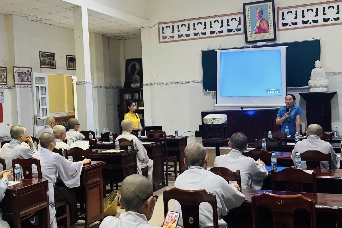 Cà Mau: Lan tỏa chính sách bảo hiểm xã hội tự nguyện đến với phật tử