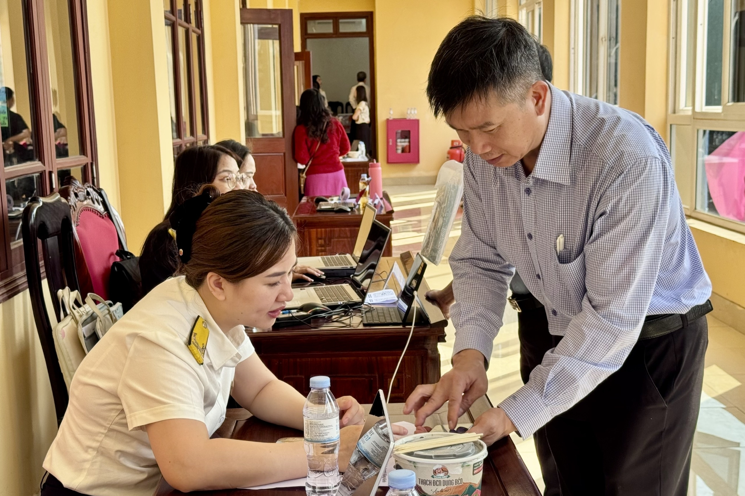 Hóa đơn điện tử: Hộ kinh doanh dưới 1 tỷ đồng được sử dụng nếu có nhu cầu