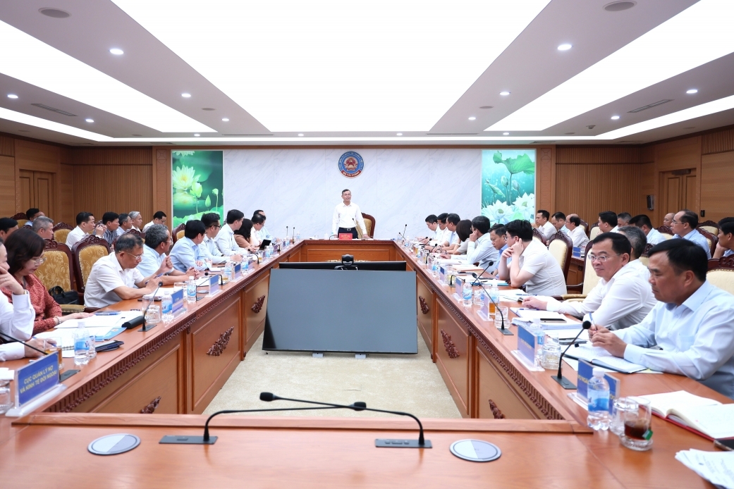 Đổi mới lề lối làm việc, xây dựng nền hành chính tài chính hiện đại, hiệu quả