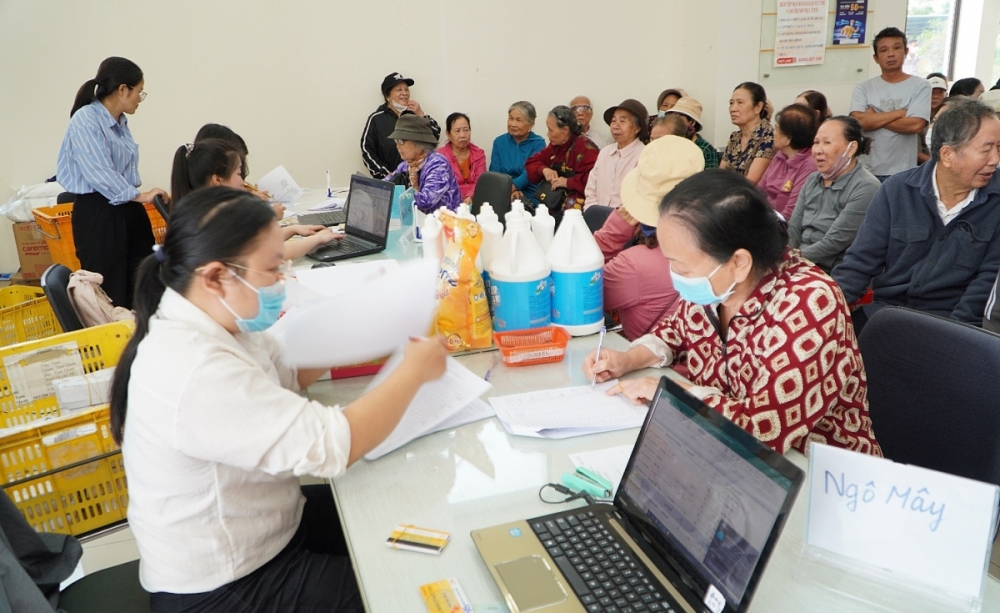 Phát động 60 ngày cao điểm thanh toán không dùng tiền mặt trong lĩnh vực an sinh ở Gia Lai